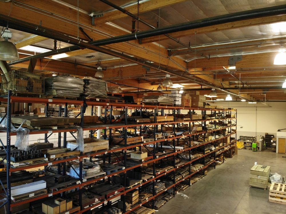 Malabar Industrial Property: 220 W Los Angeles Ave, Simi Valley, CA 93065